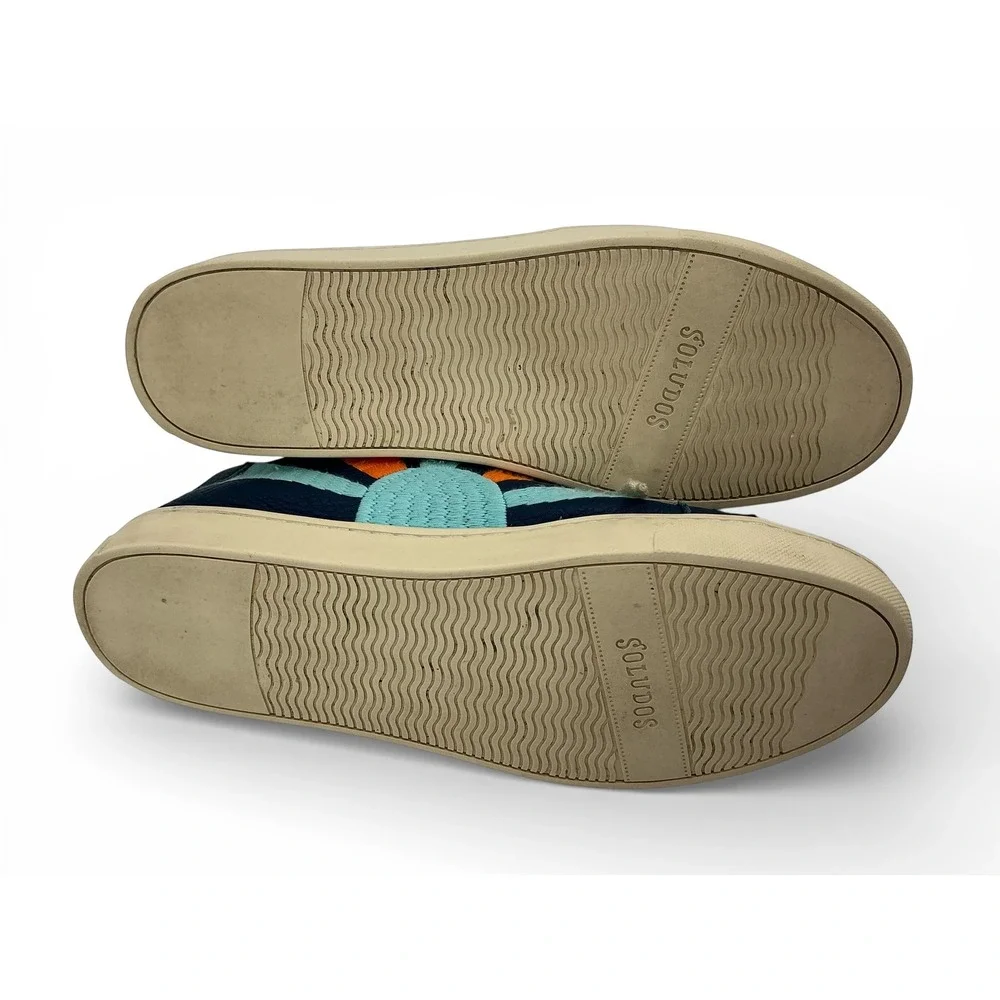 Soludos Chill Out Navy Leather Low Top Sneakers Womens 9.5‎ Embroidered Rainbow